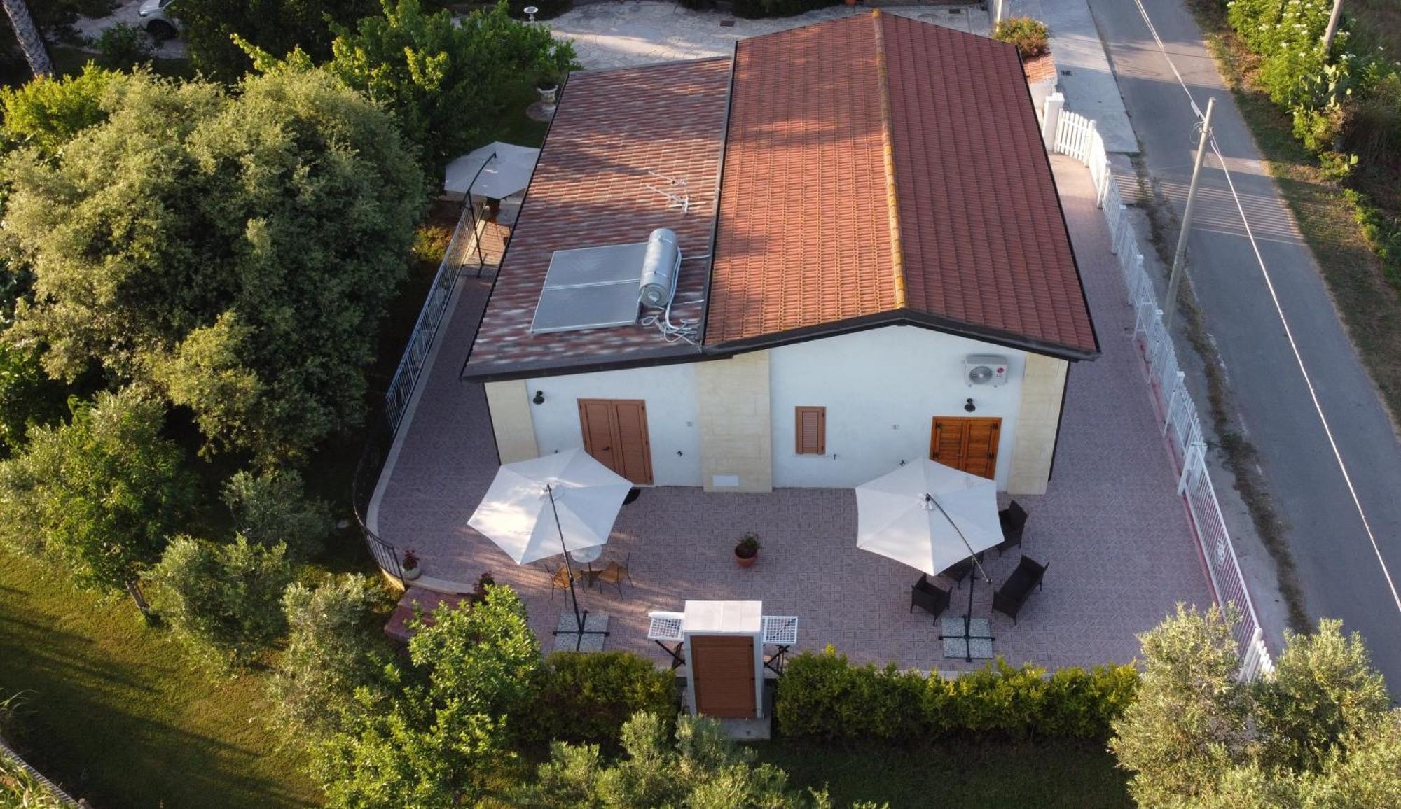 B&B Le Dee Di Paestum Exterior photo